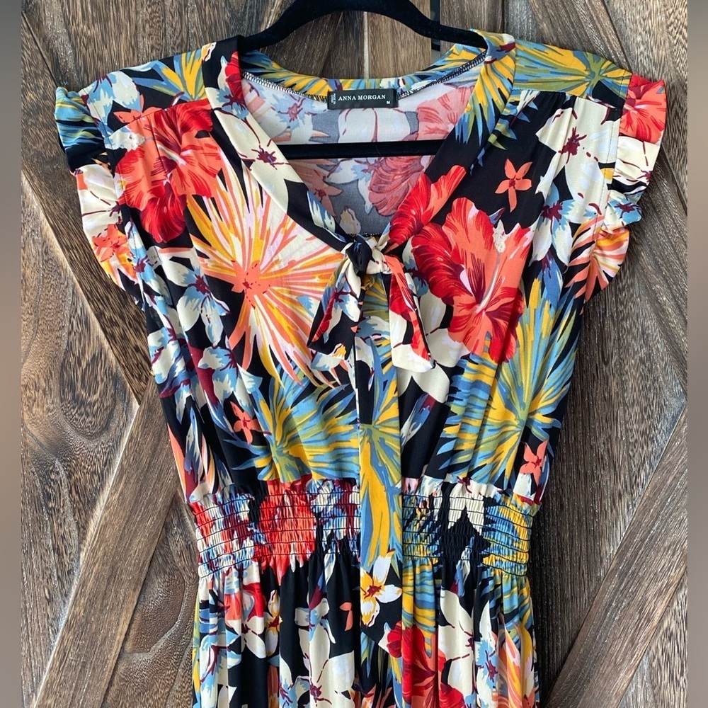 Size Medium Gorgeous Tropical Midi Stretch Waist Floral Black Red Dress - Picture 9 of 9